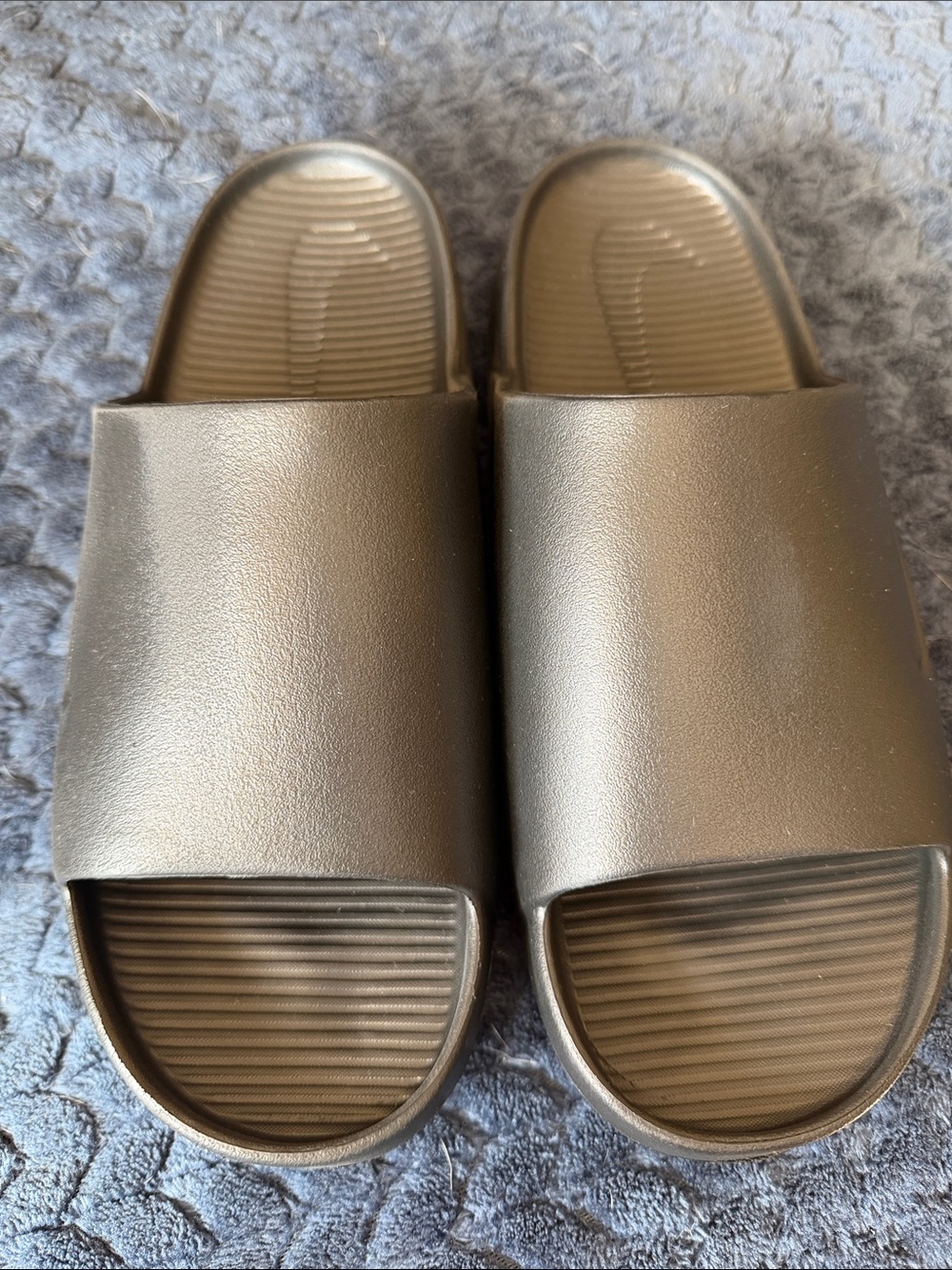 Nike Black Cushioned Slide Sandals